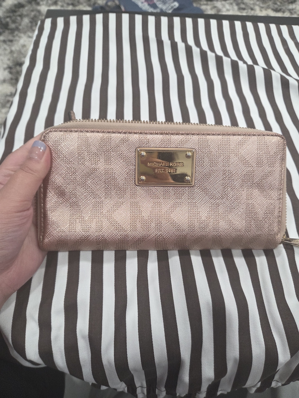 Michael Kors Metallic Rose Gold Zip Wallet with Gold Plaque